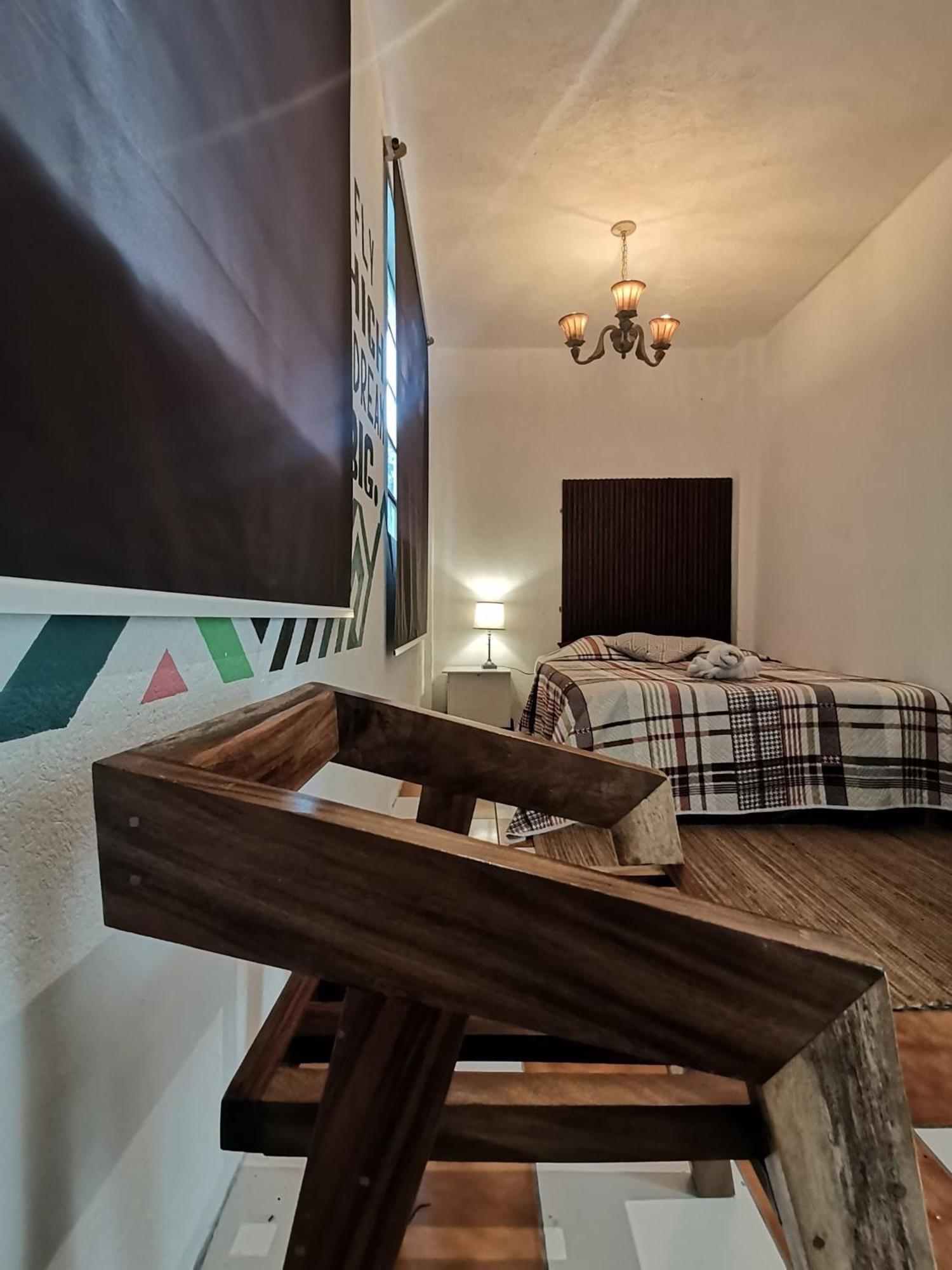 Хостел Lemon Tree Santa Cruz Санта-Крус-ла-Лагуна Экстерьер фото