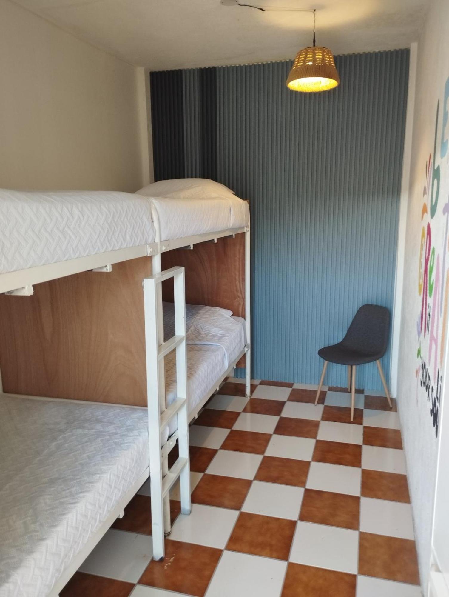 Хостел Lemon Tree Santa Cruz Санта-Крус-ла-Лагуна Экстерьер фото